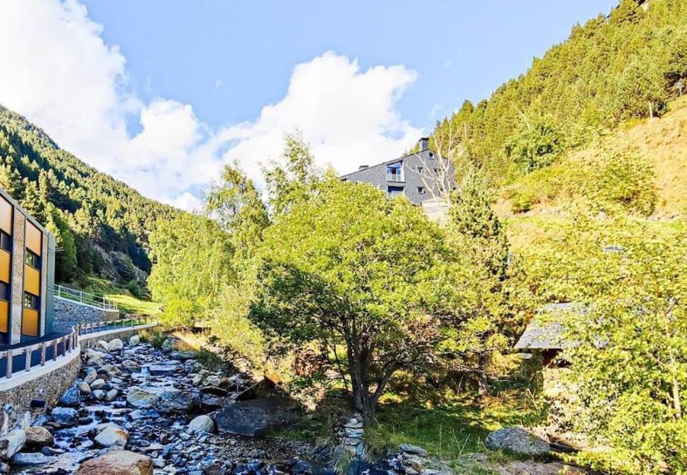 Unico Piso Colorido Y Divertido En Ransol - Increibles Vistas Al Rio Y Naturaleza - Ideal Familias L By Bonesvacances 安道尔城 外观 照片