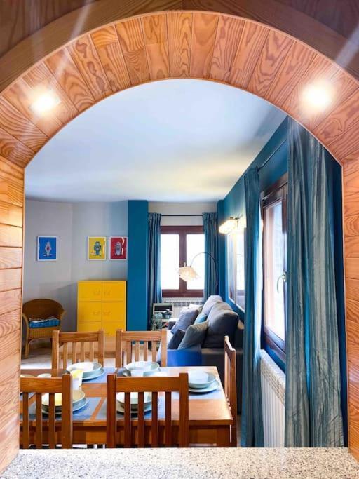 Unico Piso Colorido Y Divertido En Ransol - Increibles Vistas Al Rio Y Naturaleza - Ideal Familias L By Bonesvacances 安道尔城 外观 照片